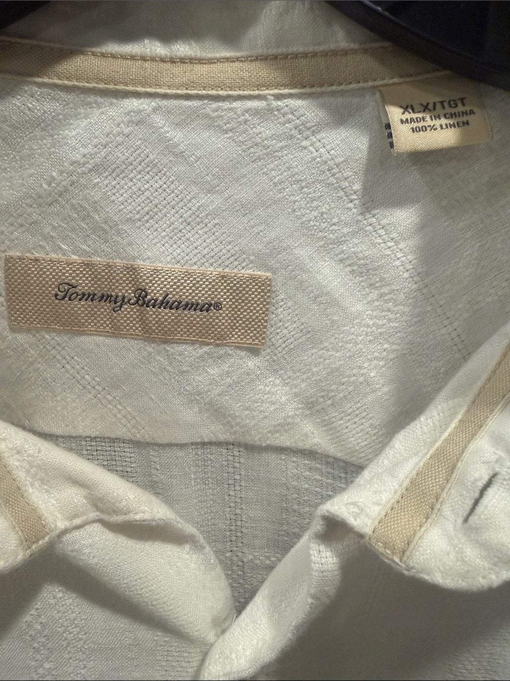 Tommy Bahama Men's White Linen Long Sleeve Button Down Shirt - Picture 4 of 4
